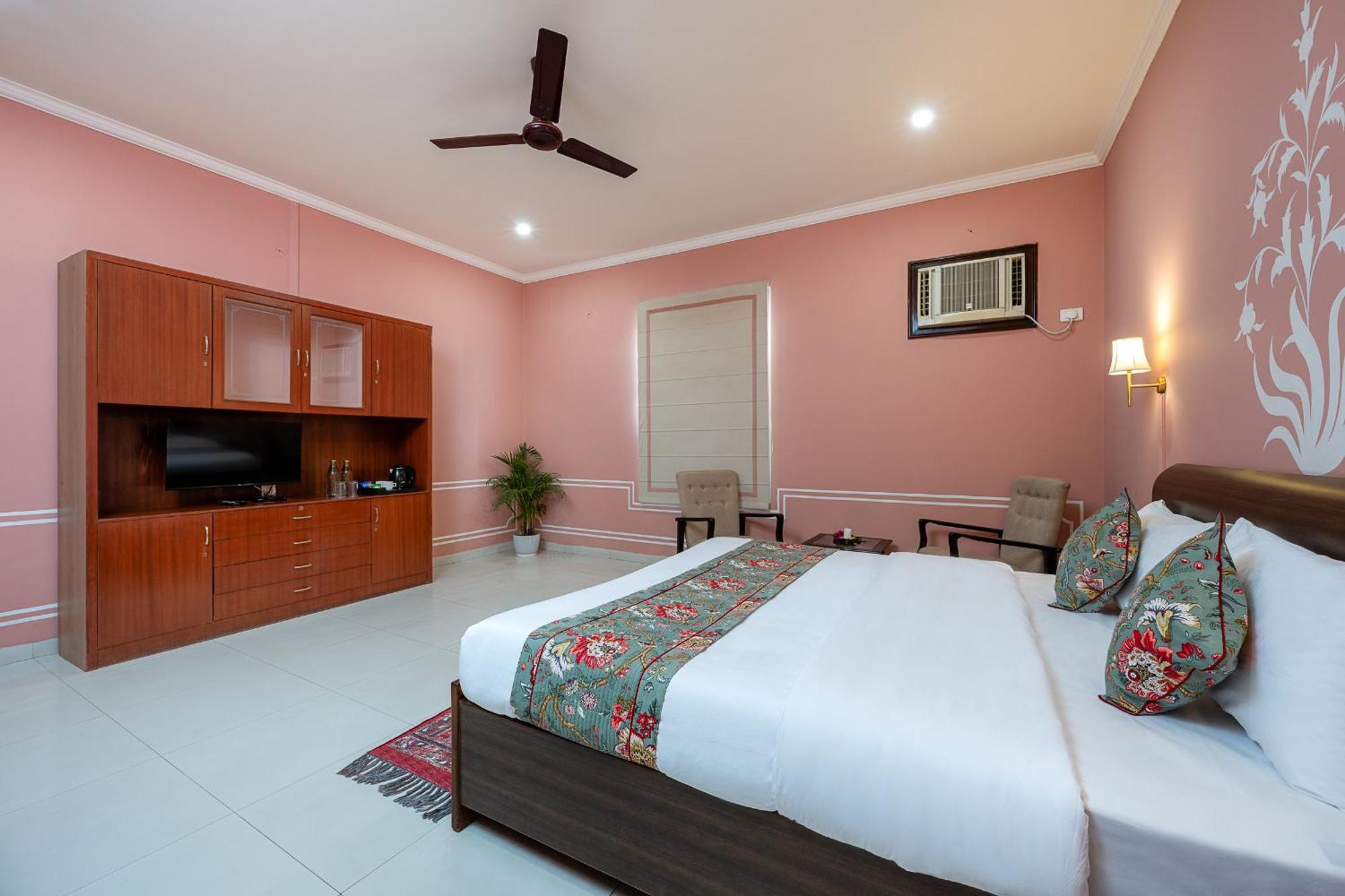 Nine Palms Resort Dźajpur Zewnętrze zdjęcie