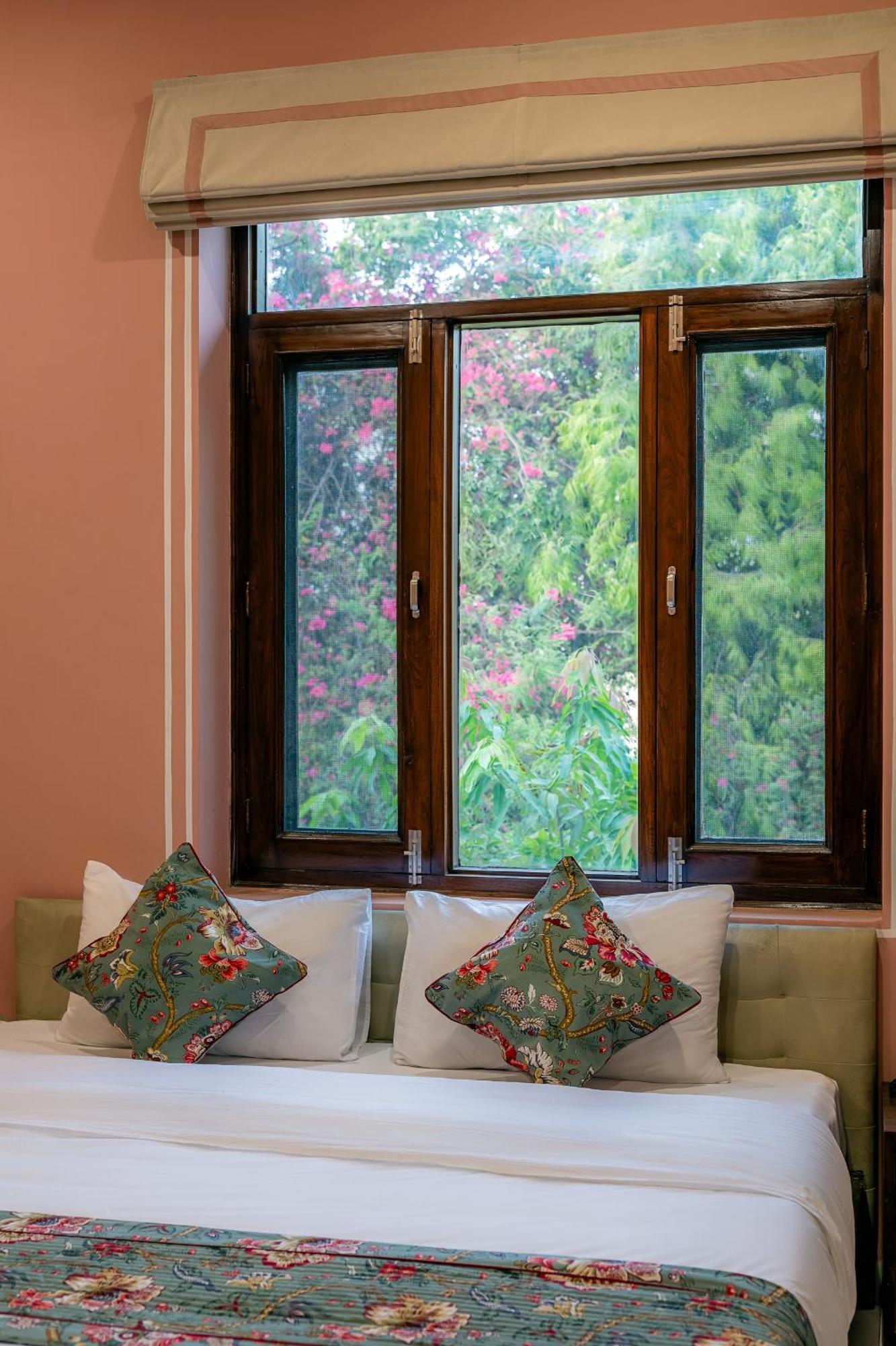 Nine Palms Resort Dźajpur Zewnętrze zdjęcie